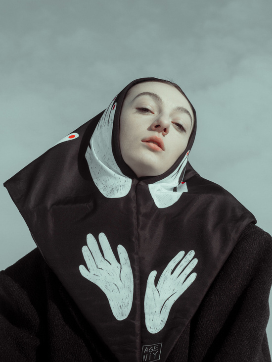 Косынка "Возьми себя в белые руки"