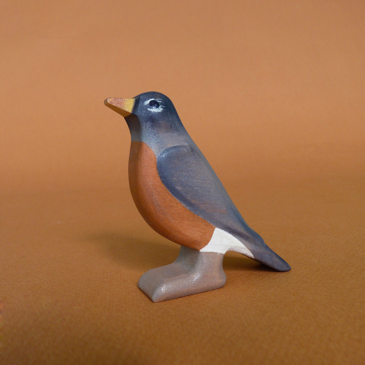 Фигурки птиц из дерева