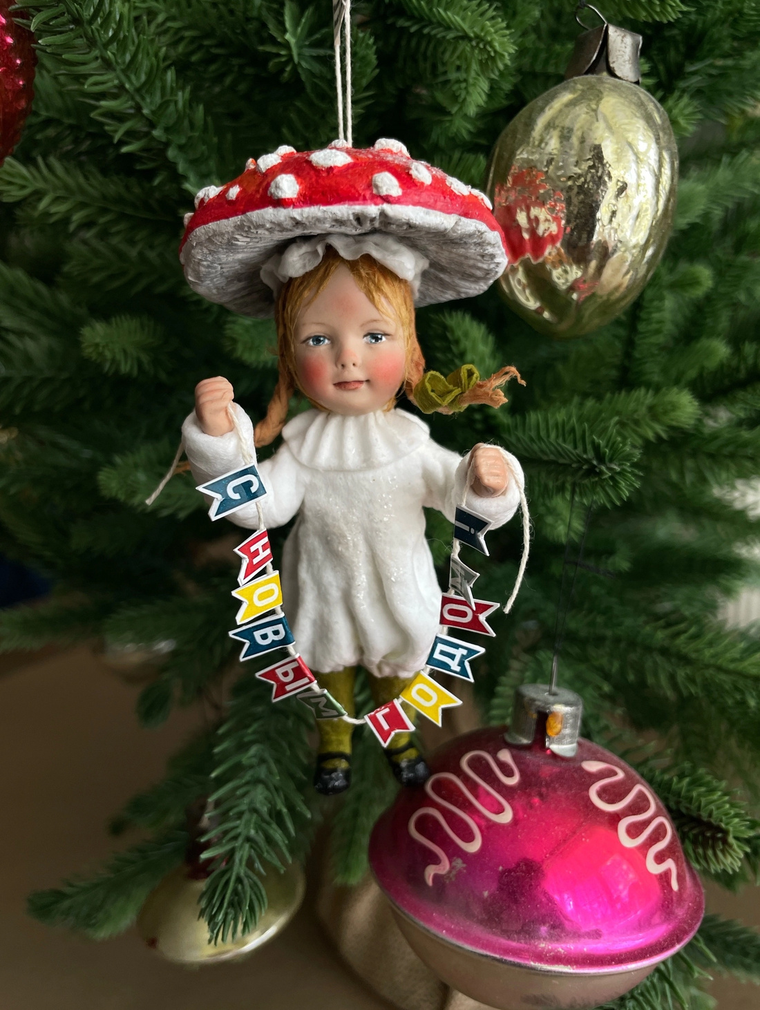 Ватная елочная игрушка мухоморчик - фотография товара