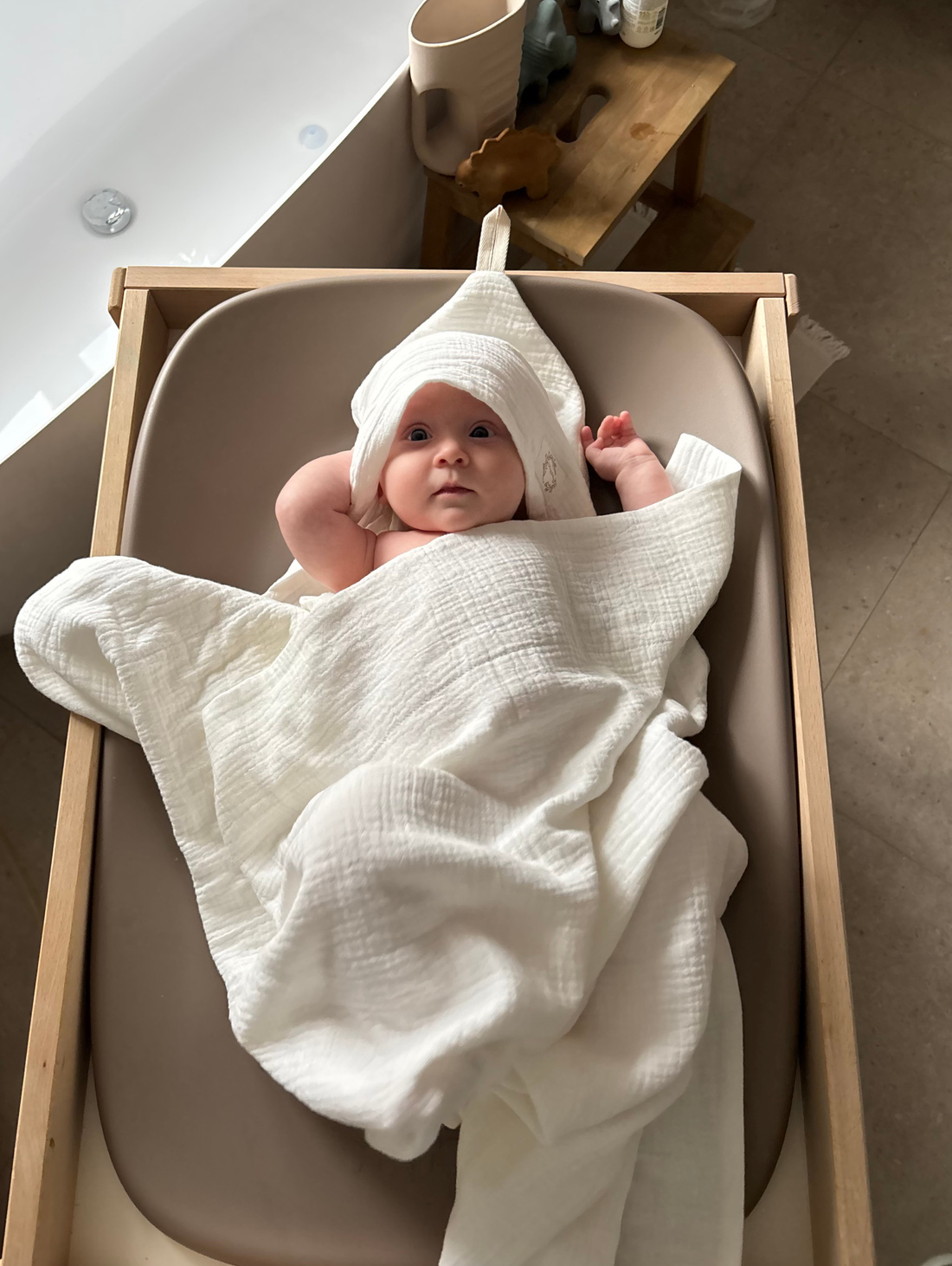 Муслиновое полотенце уголок "Нежно-голубой" - фотография товара