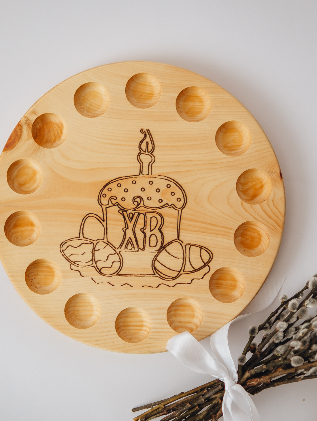 Подставка пасхальная под кулич и яички - фотография товара