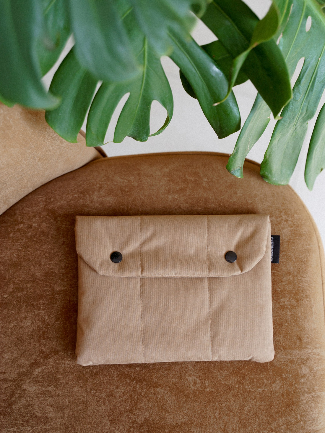 Чехол для iPad, песочный - фотография товара