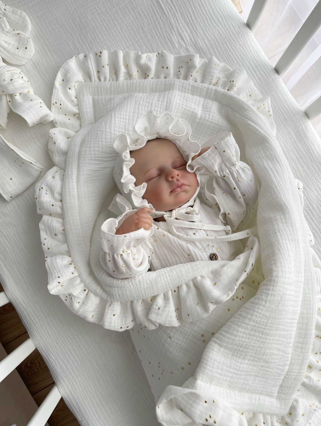 Муслиновый комплект на выписку - фотография товара