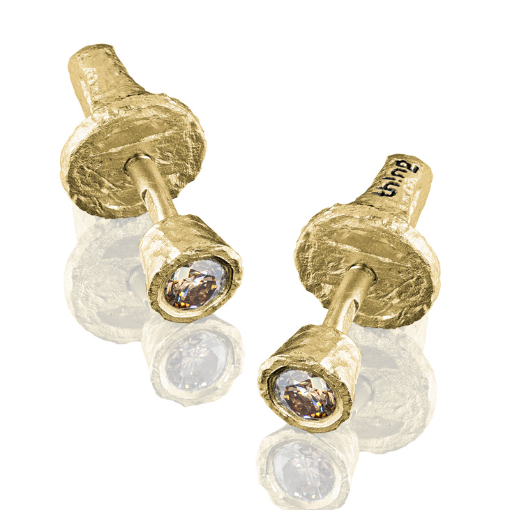 Позолоченная монопусета ARTEFACT COGNAC GOLD с коньячным бриллиантом