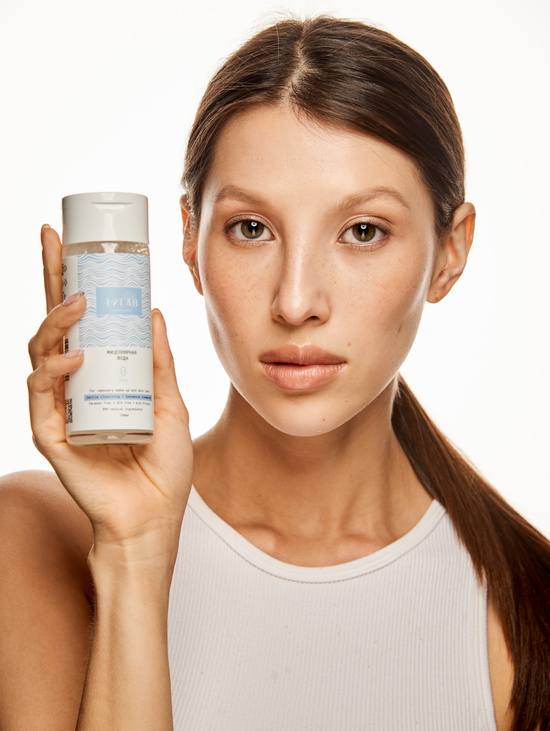 Мицеллярная вода серии "Бережное очищение" для всех типов кожи