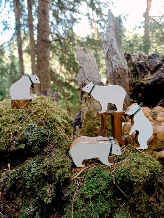 Семья медвежат