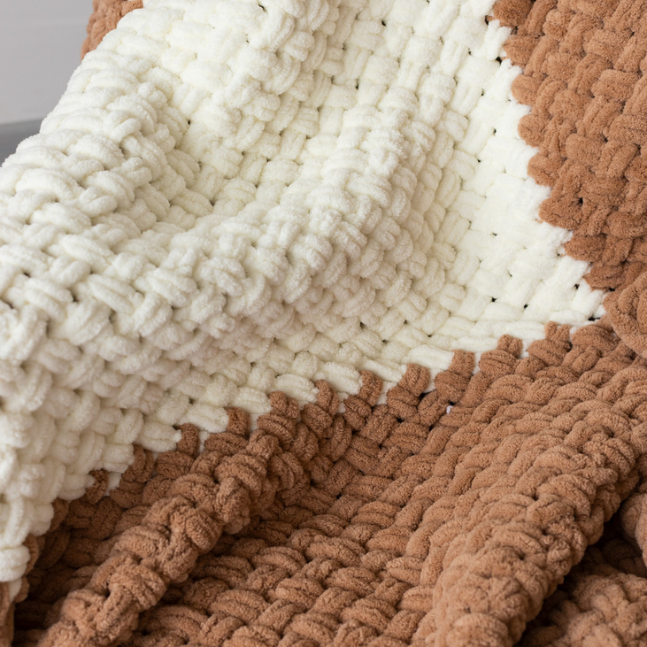 Вязаный плед "Пустынный оазис"