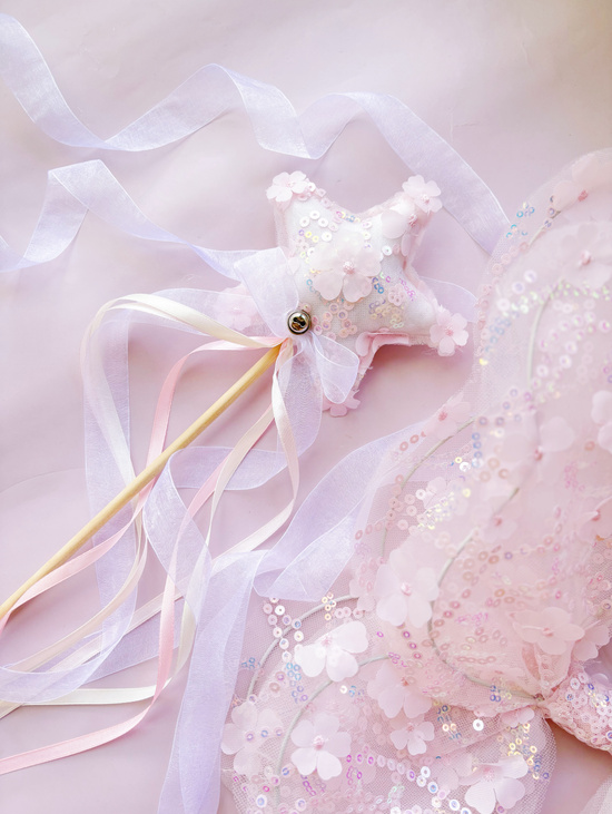 Набор цветочной феи: крылышки и волшебная палочка