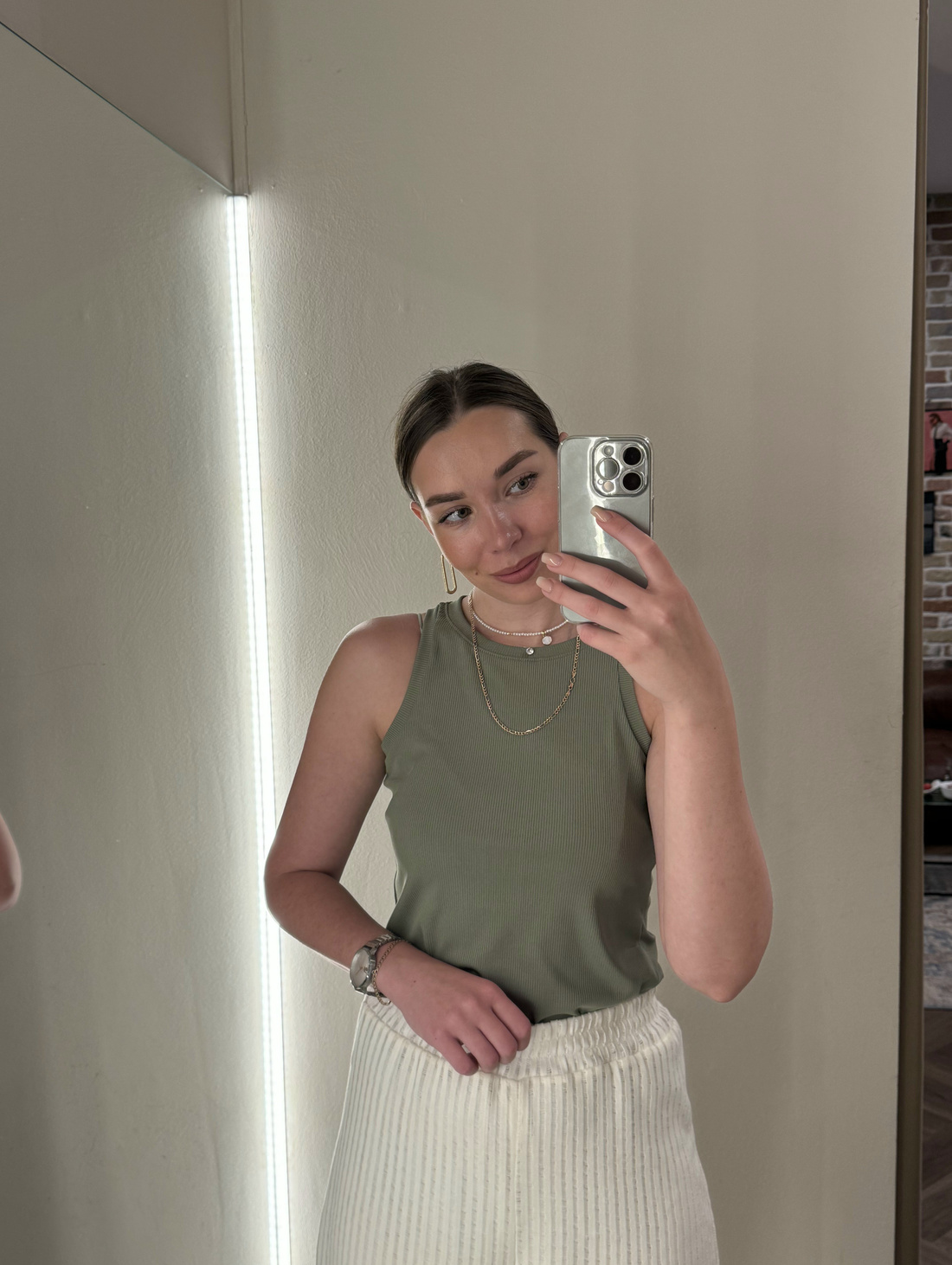 Базовый топ "Oliva" - фотография товара