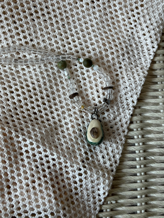 Колье «Авокадо» с керамической подвеской