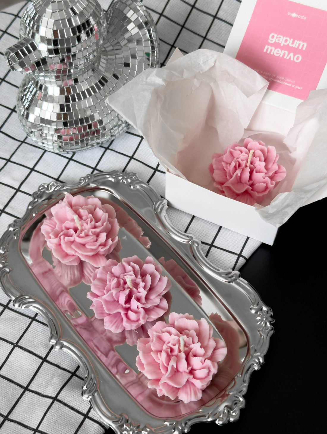 Набор из трех свечей "Пион" - фотография товара