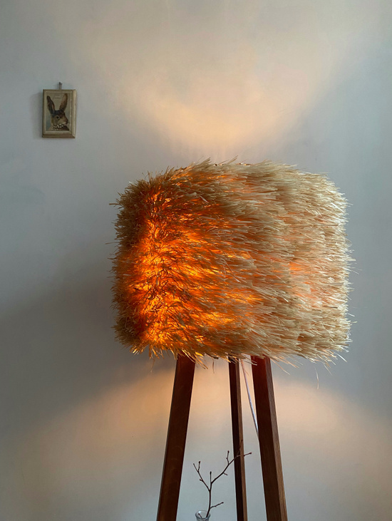 Торшер с абажуром из лыка