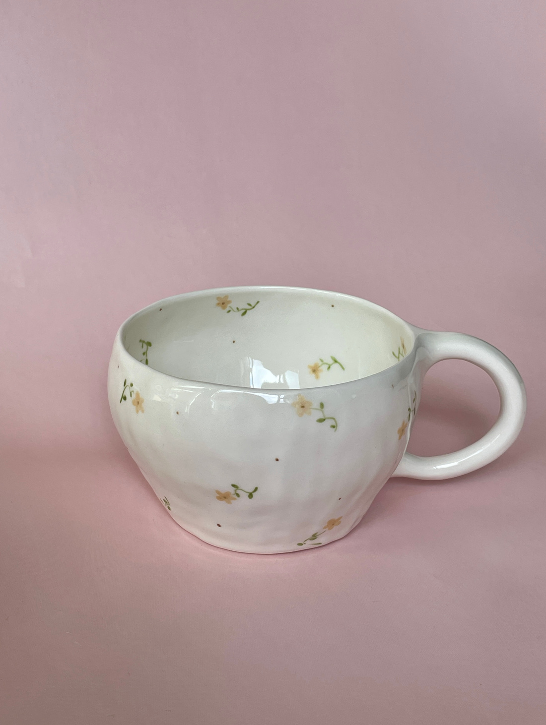 Керамическая кружка ручной работы «Желтая поляна» - фотография товара