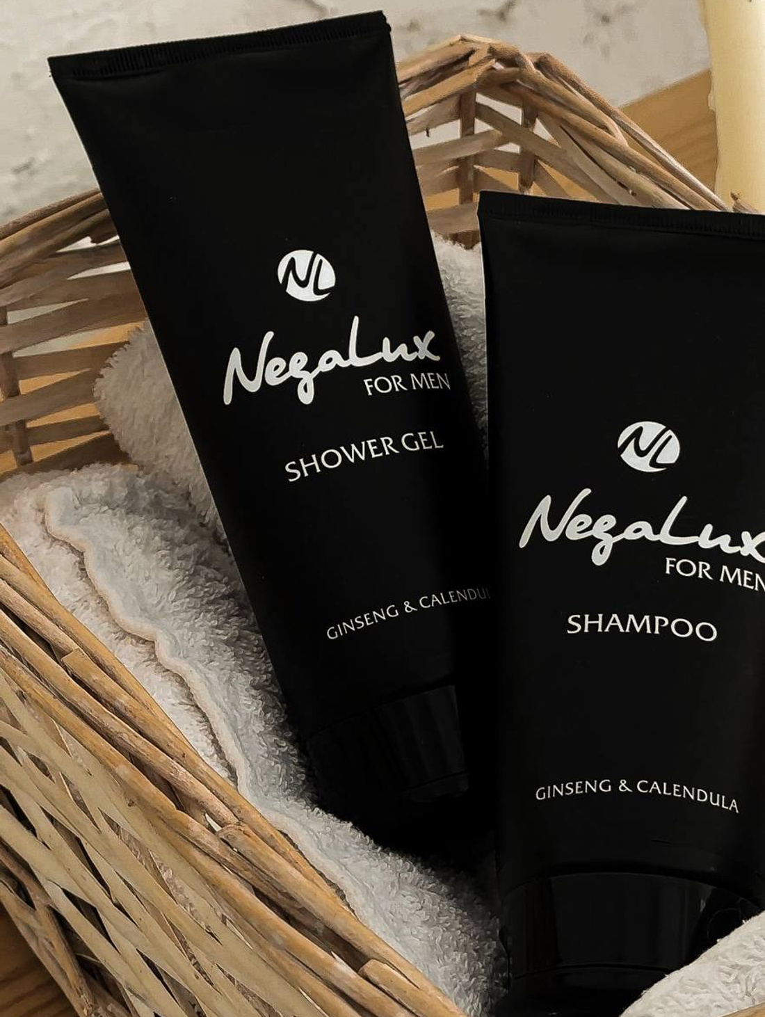 Мужской набор уходовой косметики 3 в 1 , Шампунь , Гель для душа , Антиперспирант - фотография товара