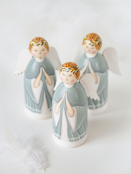 Деревянная фигурка "Ангел"