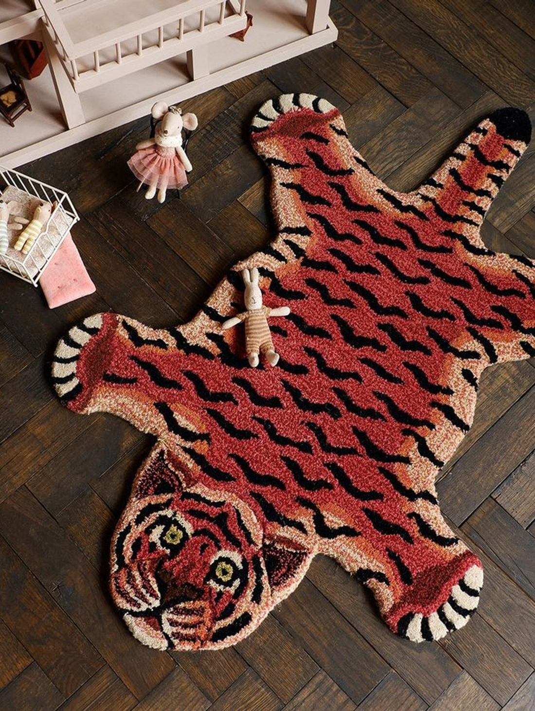 Тафтинговый ковёр "Шкура Не убитого тигра" красный - фотография товара