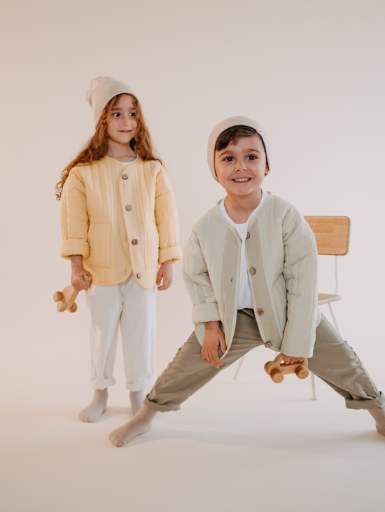 Легкая стеганая куртка (абрикос)