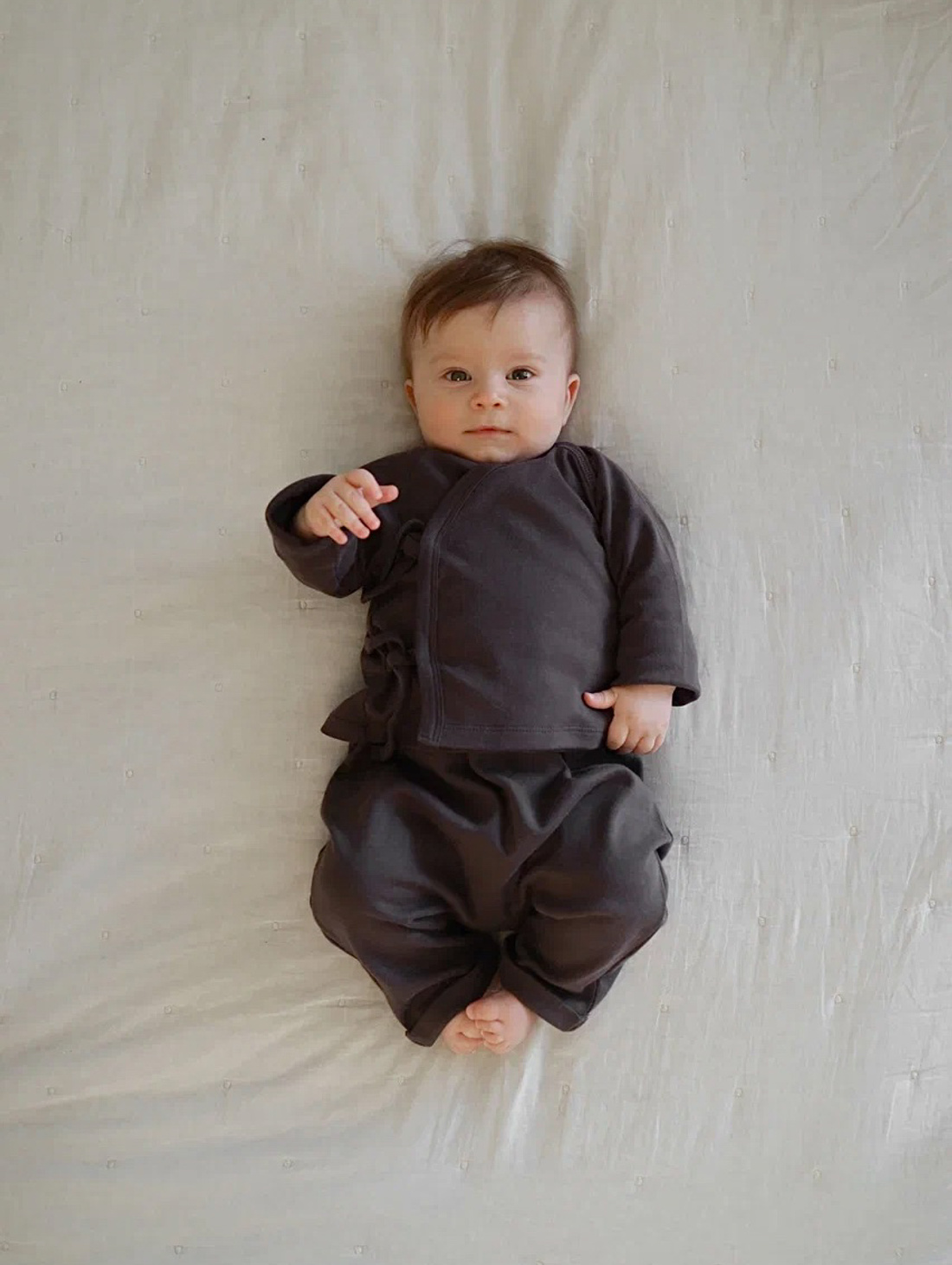 Комплект нательный - Basic - дымчато-графитовый - фотография товара