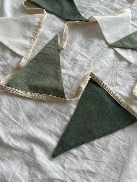 Гирлянда флажков "Green"