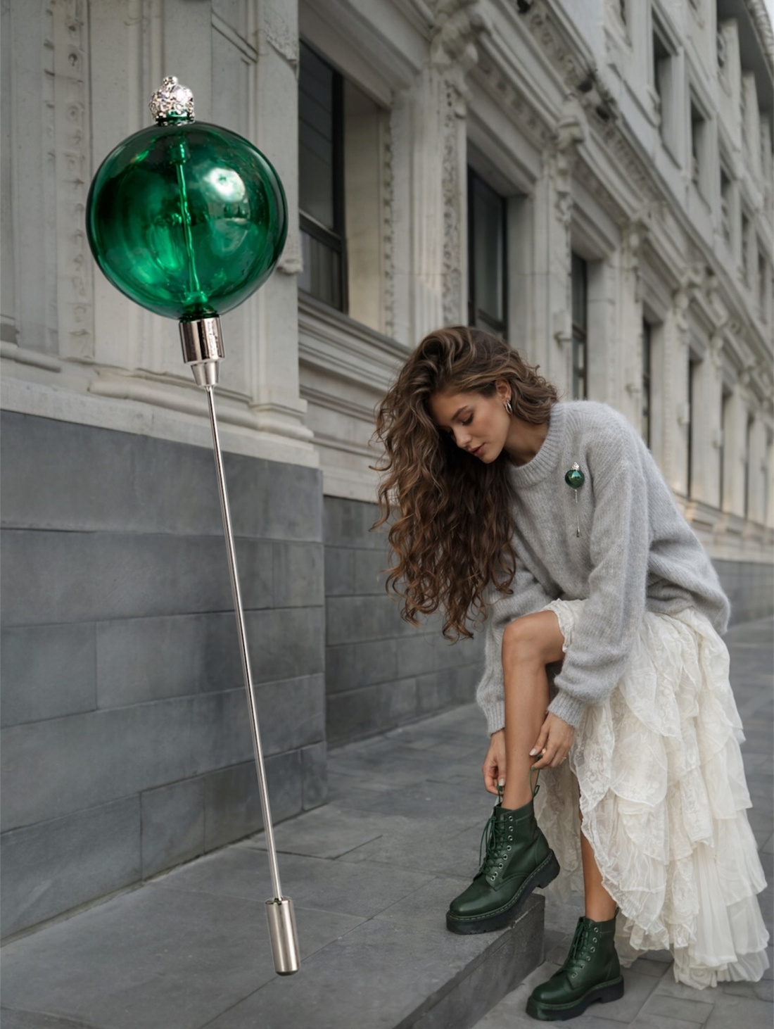 Брошь-игла из муранского стекла Bubbles зеленая - фотография товара