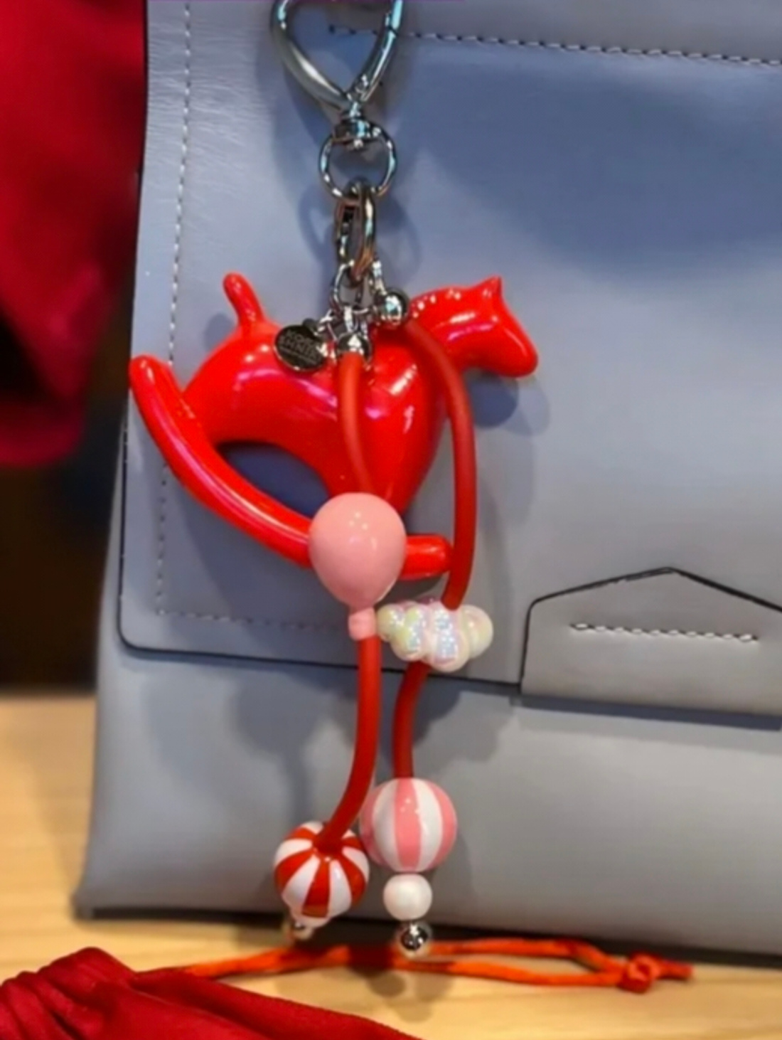 Обвес на сумку «Красная лошадка-качалка» в русском стиле - фотография товара