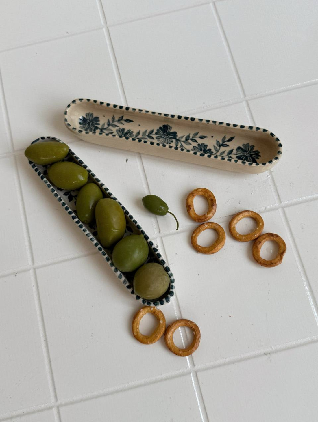 Тарелка под оливки малая - фотография товара