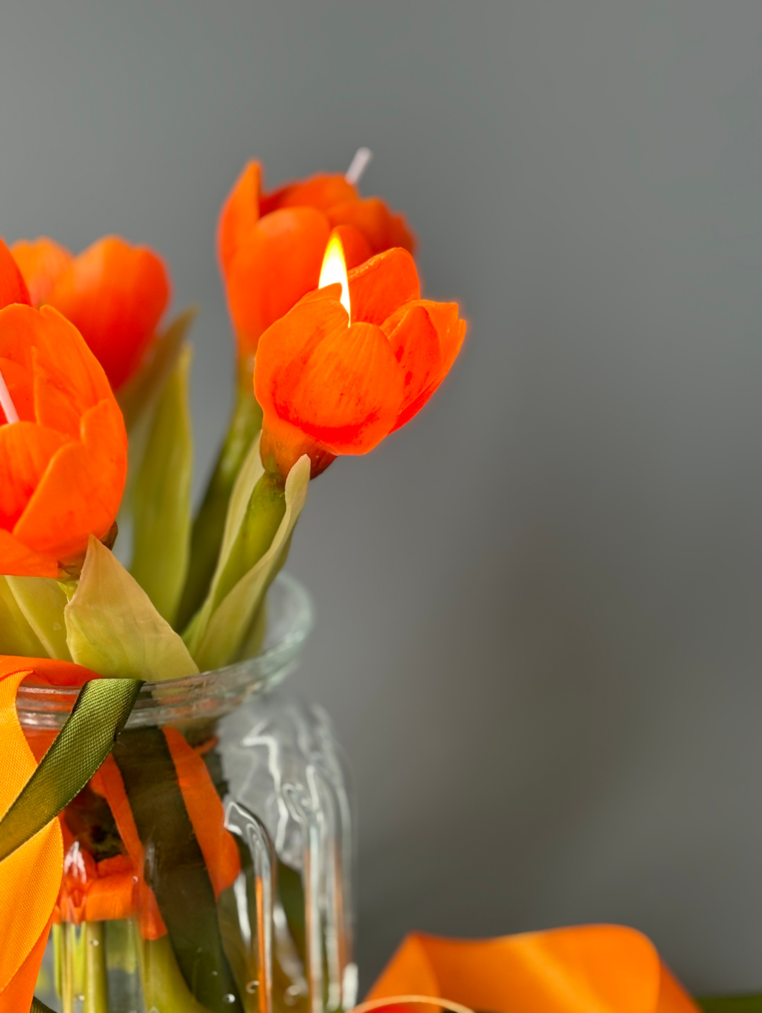 Свеча ручной работы тюльпан - фотография товара