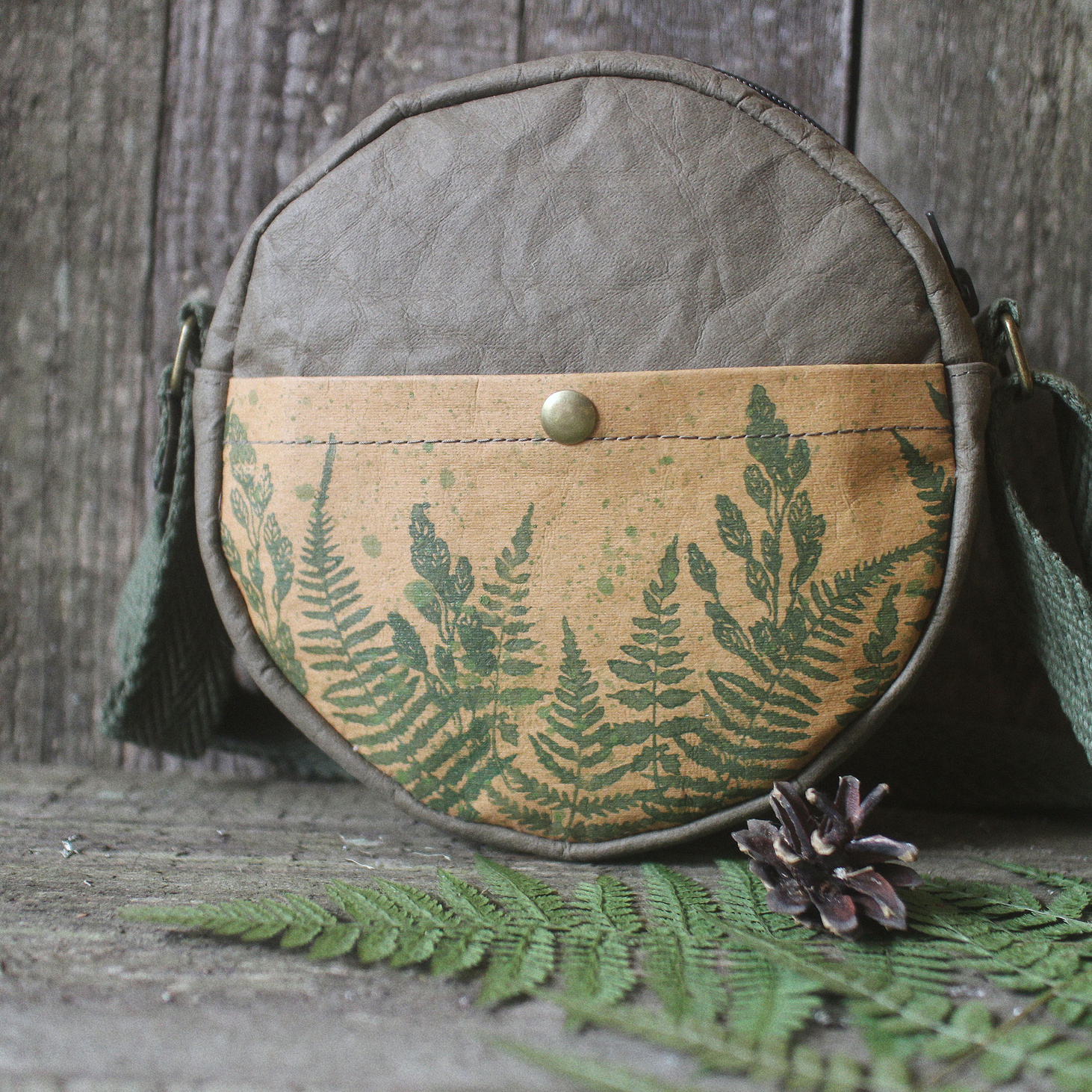 Сумка "Круглая малышка" - фотография товара