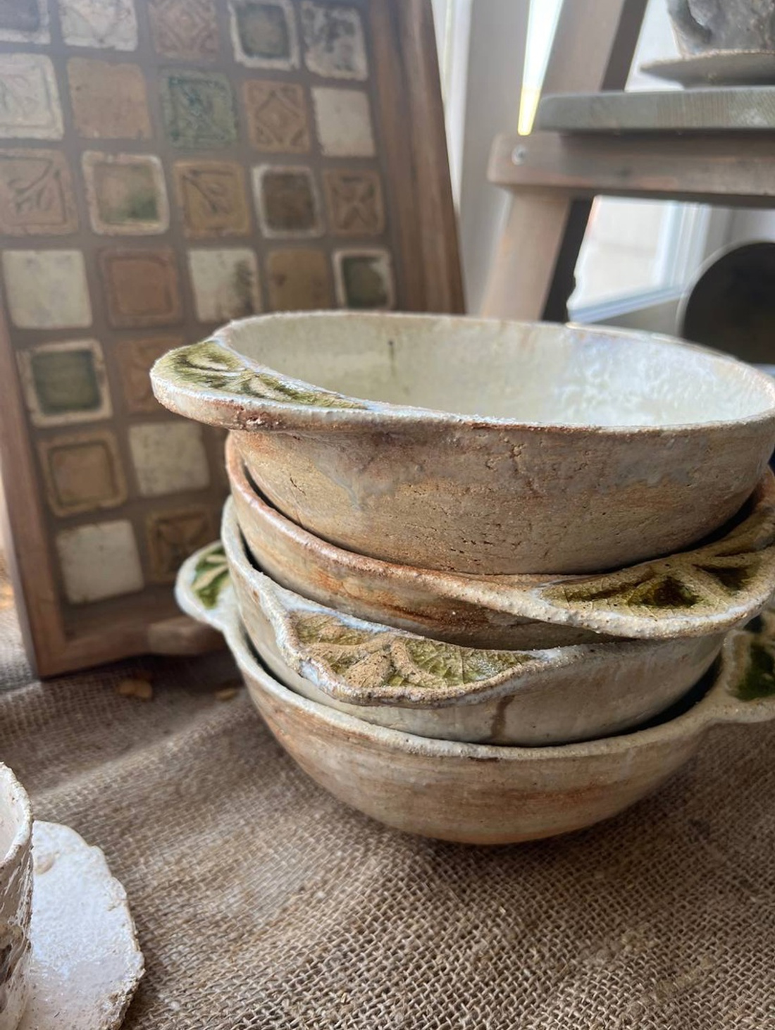 Салатник со стеклянными ручками - фотография товара