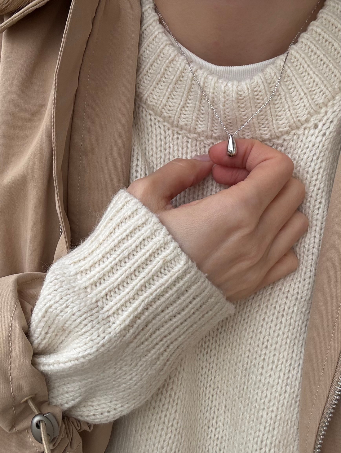 Серебряная подвеска "Капля" - фотография товара