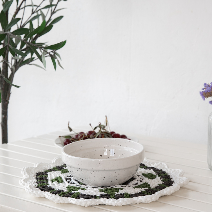 Салфетка трехцветная (белая) для сервировки/декора