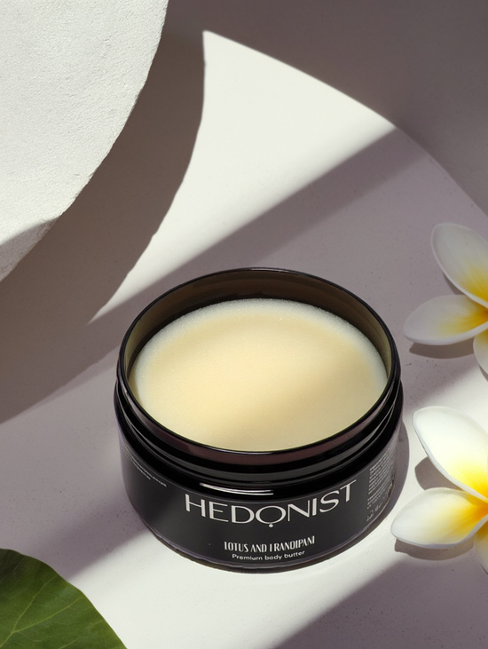 Масло ши/карите для тела парфюмированное "Lotos&Frangipani"