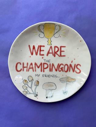Тарелка  «We are the champions...»