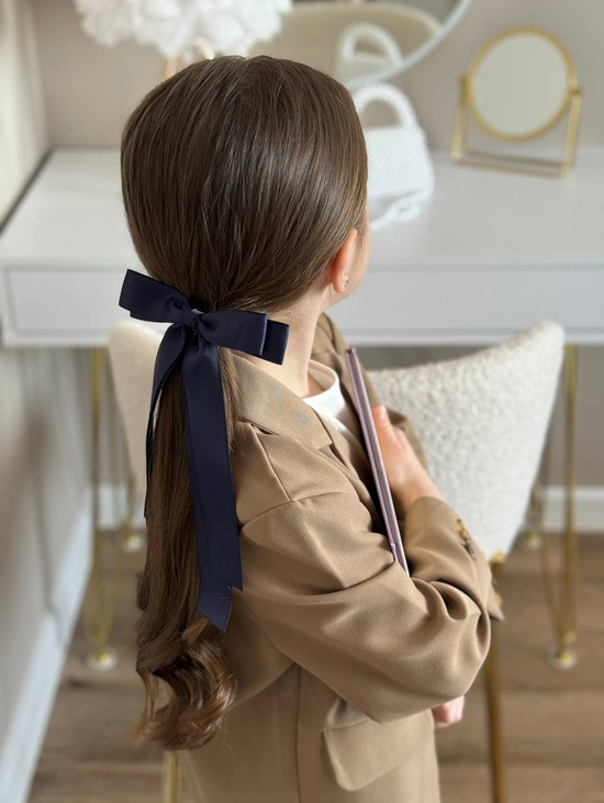 Бант бсиний классический на заколке