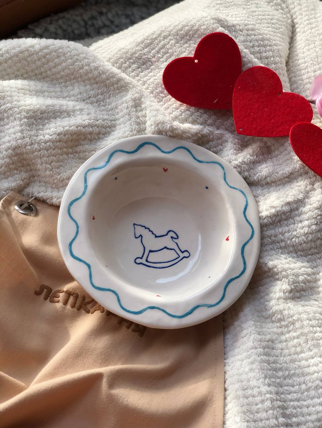 Тарелка глубокая "Лошадка" - фотография товара