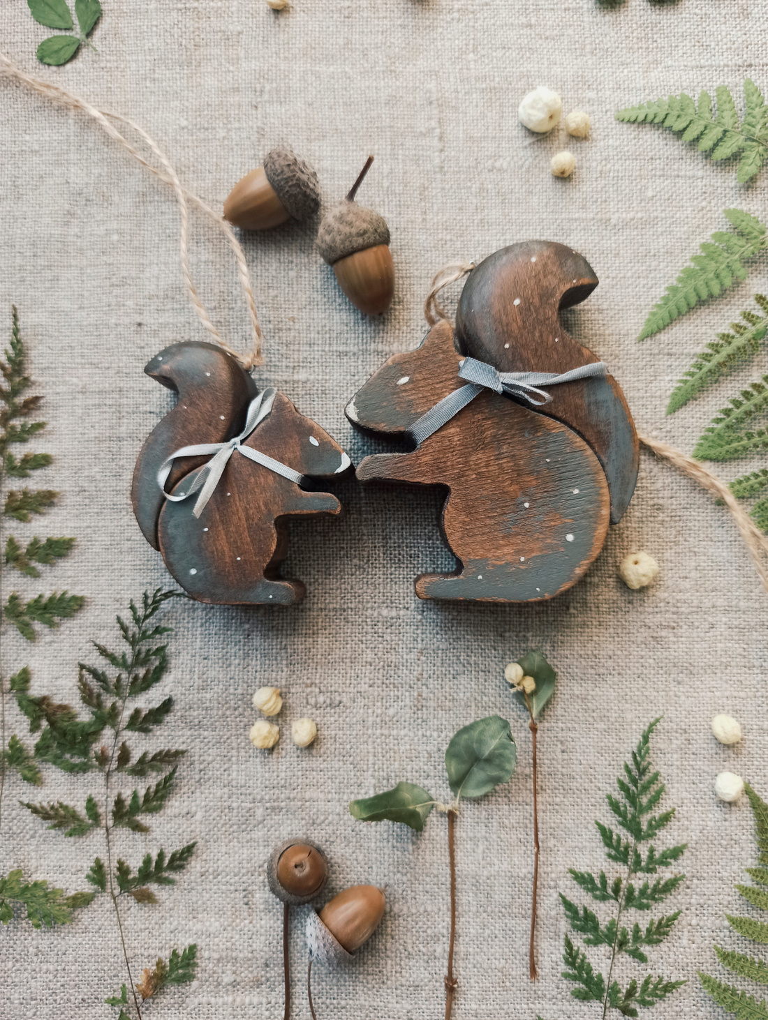 Елочная игрушка "Белочка Белла" - фотография товара