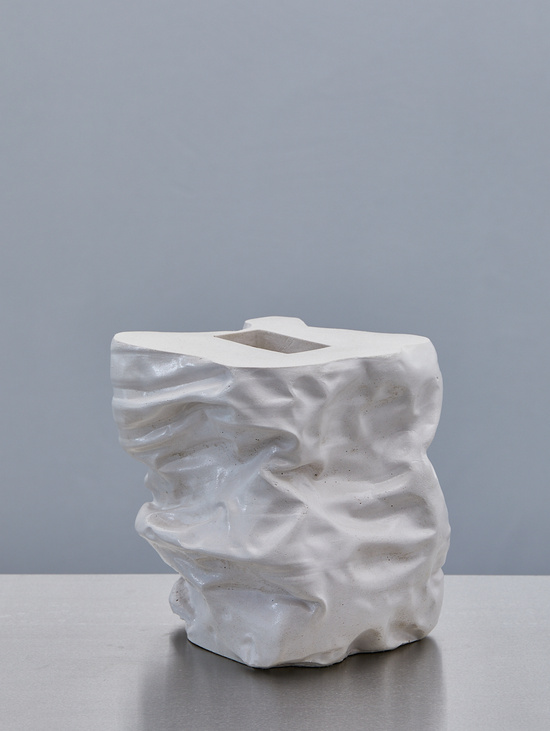 Ваза "Wavy Vase" Экрю