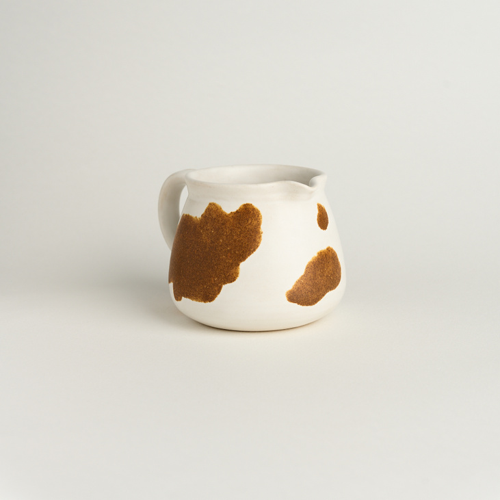 Молочник "Коровка светлая"