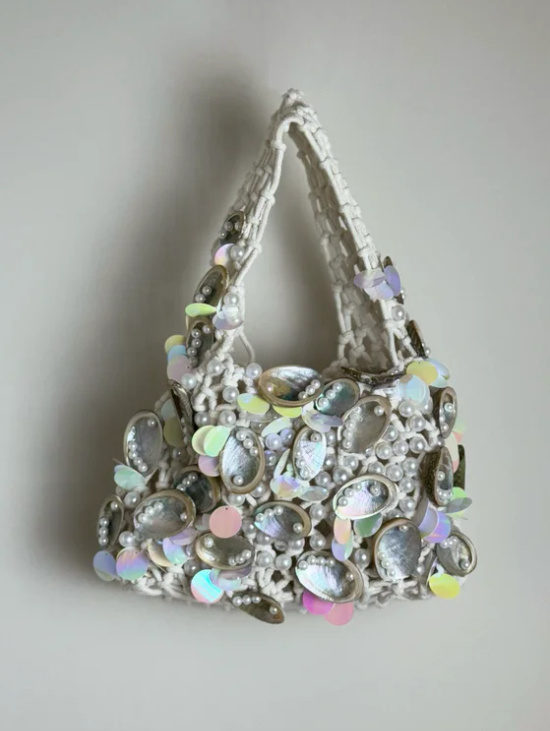 Сумка с натуральной ракушкой ручной работы