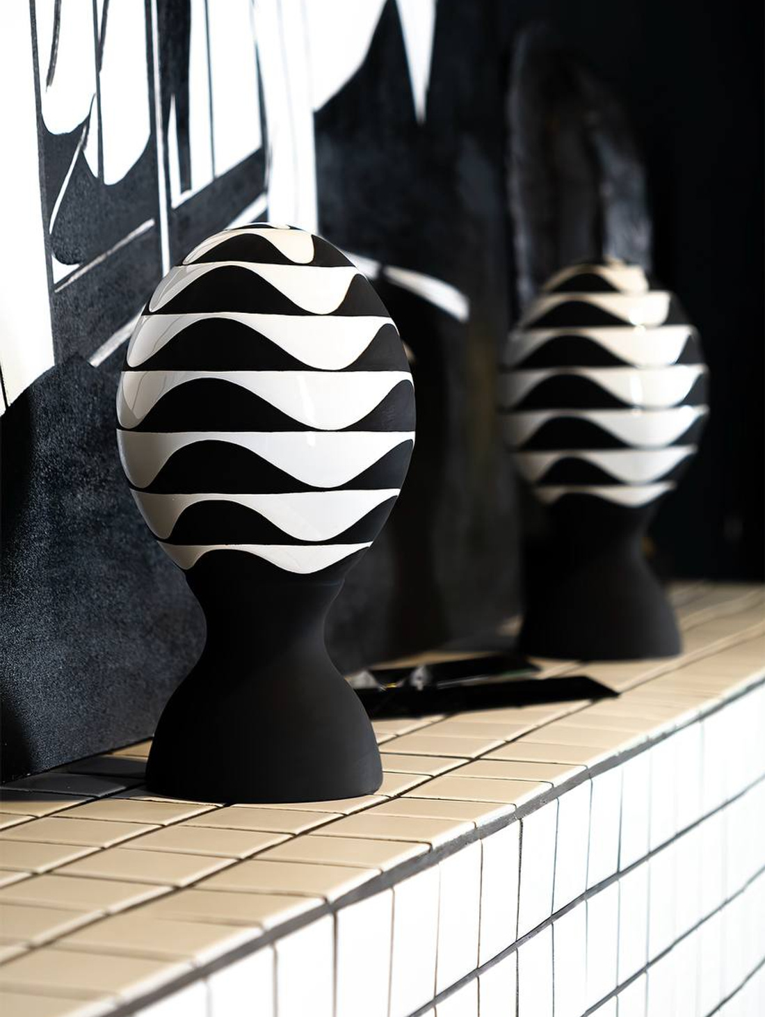 Интерьерная керамическая ваза "Яйцо" - фотография товара