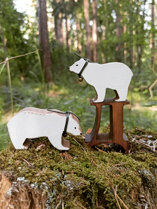 Семья медвежат