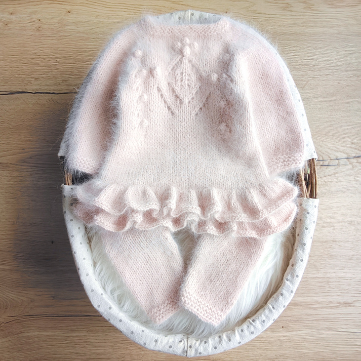 Детский комбинезон для новорожденной девочки