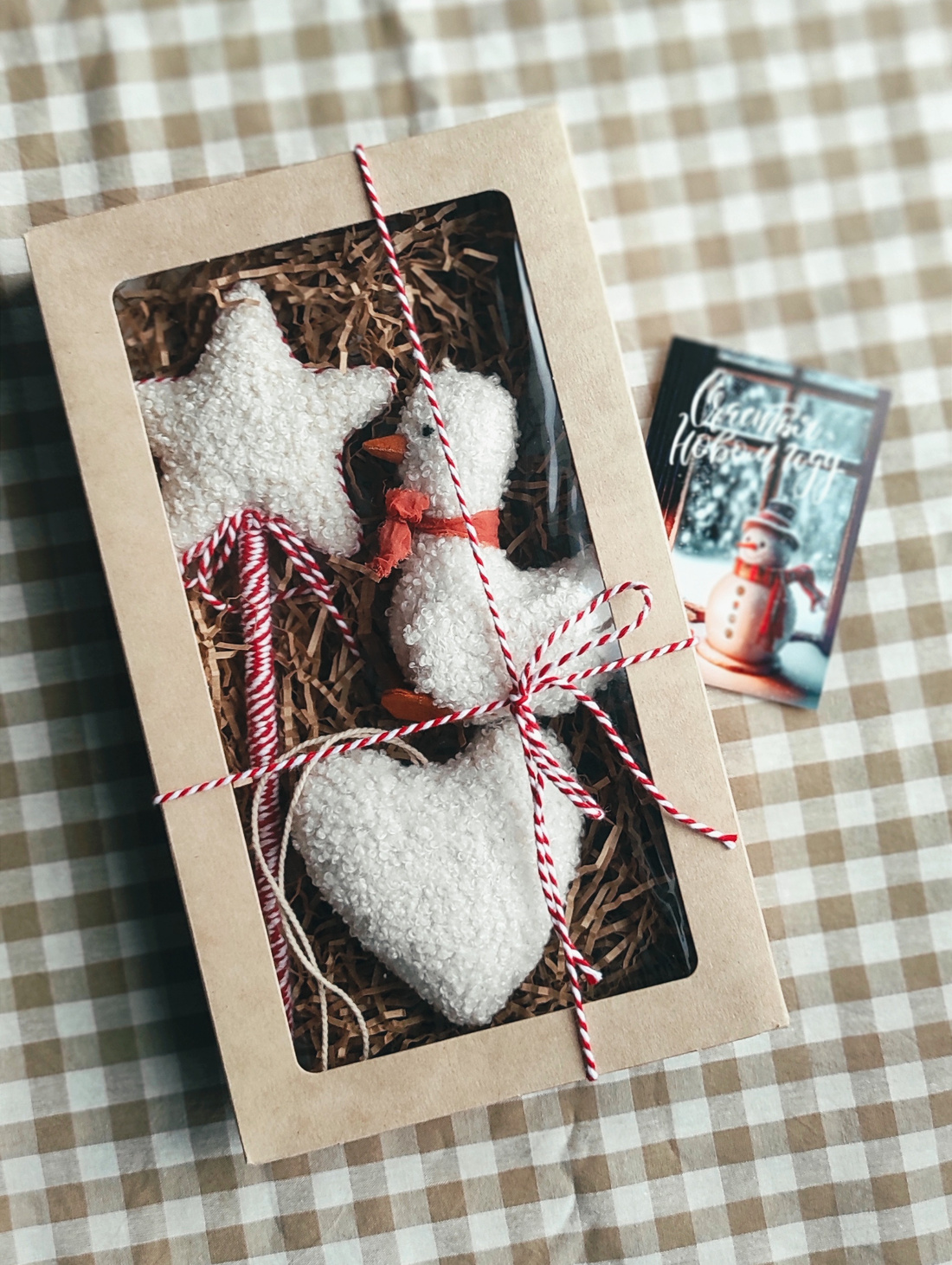 Новогодний набор из мягких игрушек "Гусёнок" - фотография товара