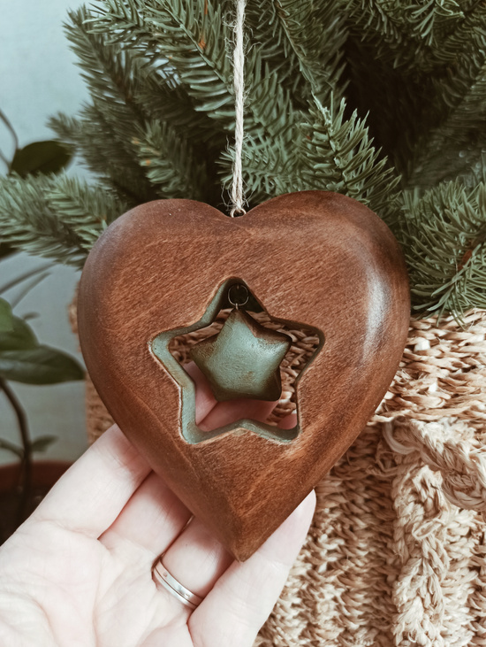 Декор подвесной "Сердечко большое со звездочкой".