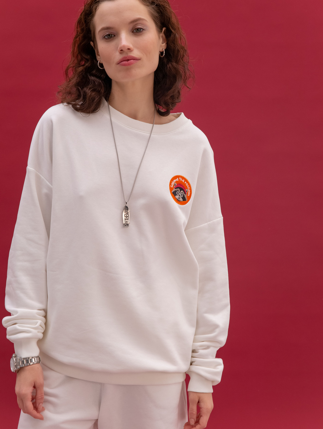Свитшот SWEATSHIRT LONG SLEEVE RACCOON-ORANGE MILK - фотография товара