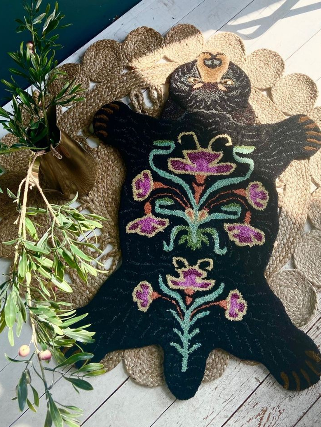 Тафтинговый ковёр "Шкура Не убитого медведя" черный - фотография товара