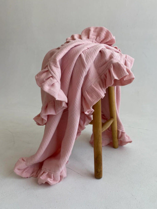 Муслиновый плед с рюшей "Pink"