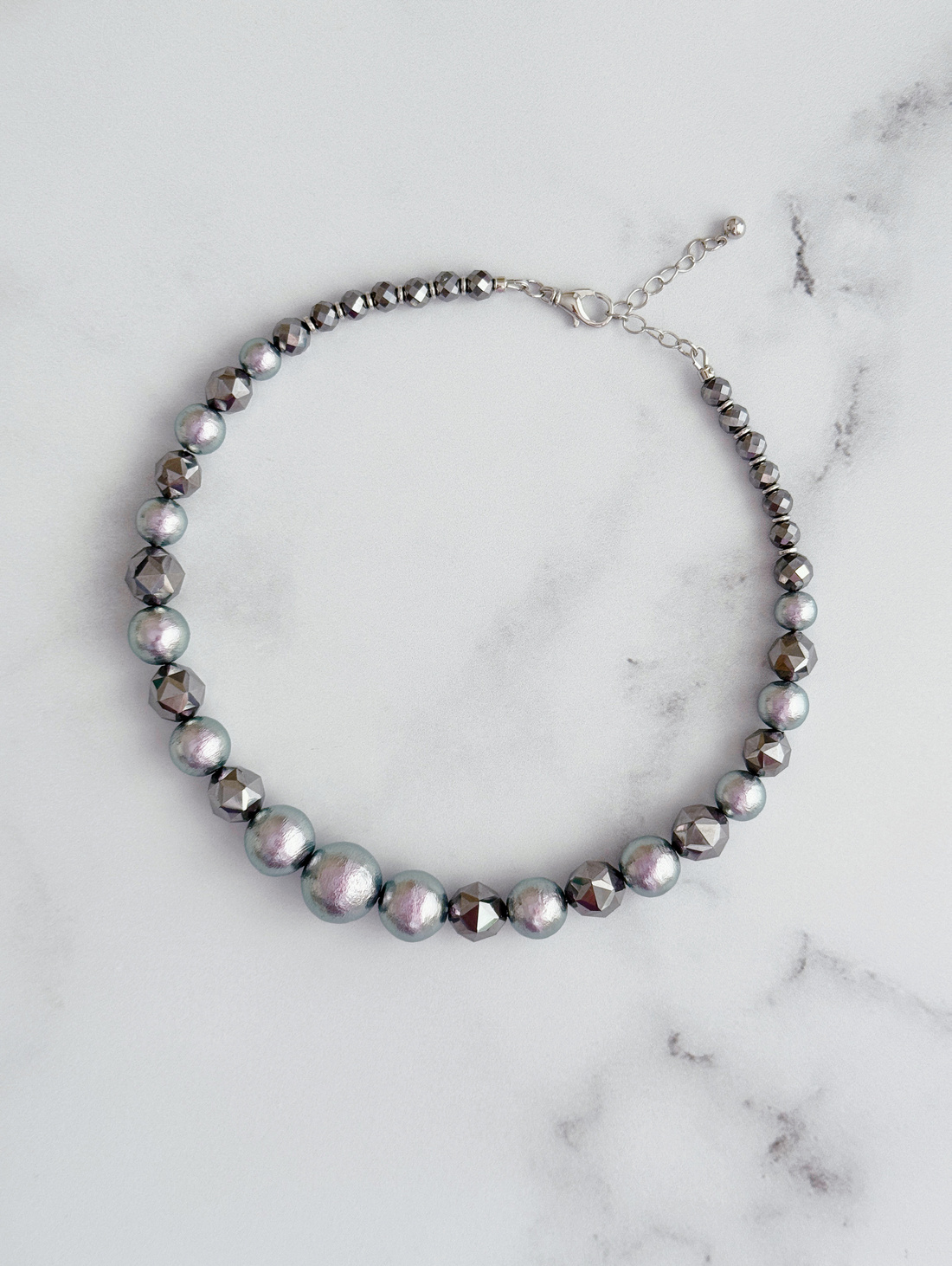 Чокер из терагерца «Графит и шелк» - фотография товара