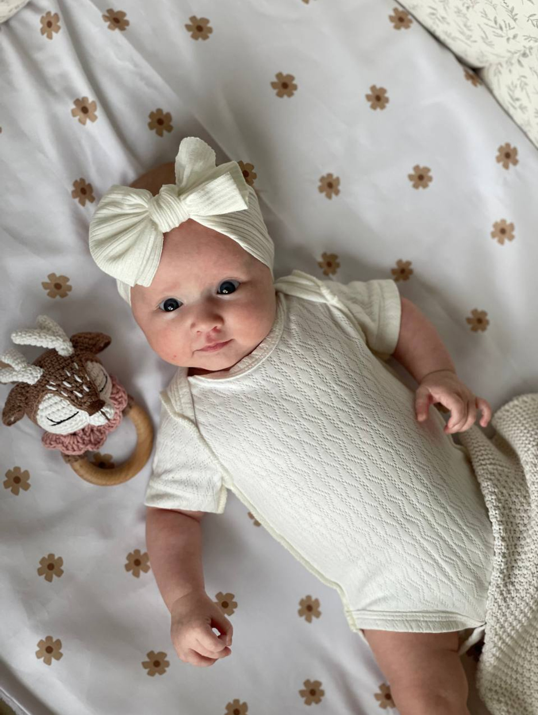 Непромокаемая пеленка "Цветочки Boho" - фотография товара