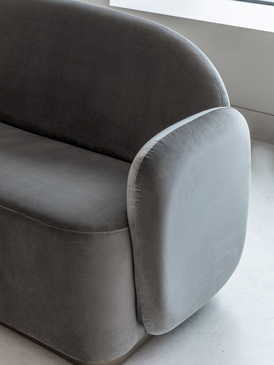 Диван 51° — 1° ALDERMASTON